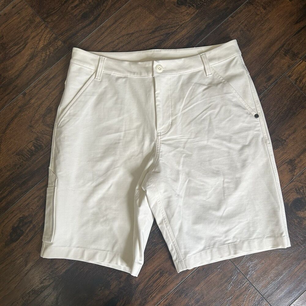 Vuori Men's Vuori Meta Cargo Short Shorts Cream Size 30 Casual Comfort